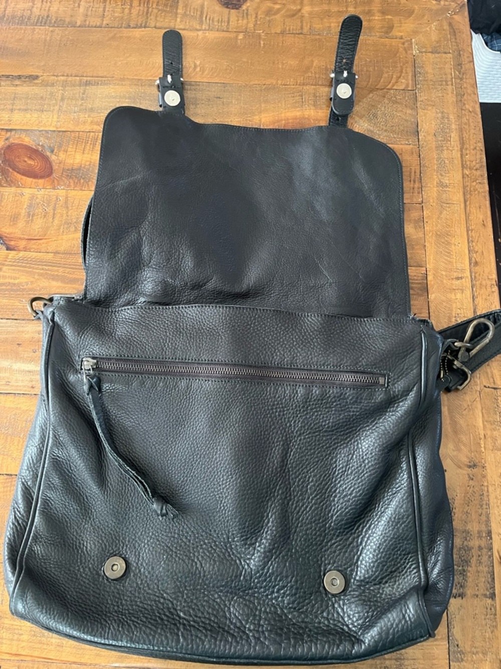 Roots Modern Satchel Cervino Soft Pebbled Leather Black Laptop $448 Briefcase - Picture 10 of 16